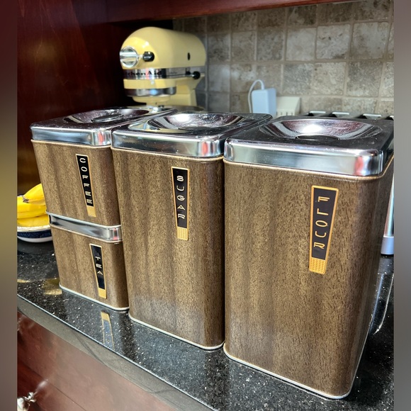 Set of Four LINCOLN BEAUTY WARE Faux Wood Cannisters - Picture 1 of 4